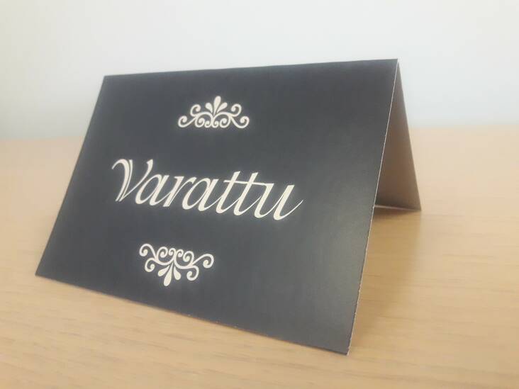 Varattu kyltti pöydälle 105x72mm - Painetut muut tuotteet - 158527 - 1